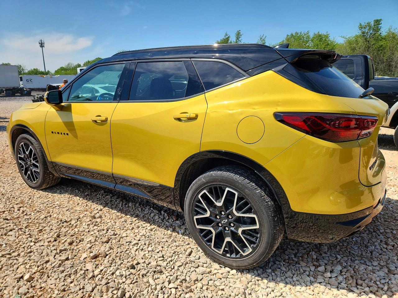 2023 Chevrolet Blazer Rs - Image 2