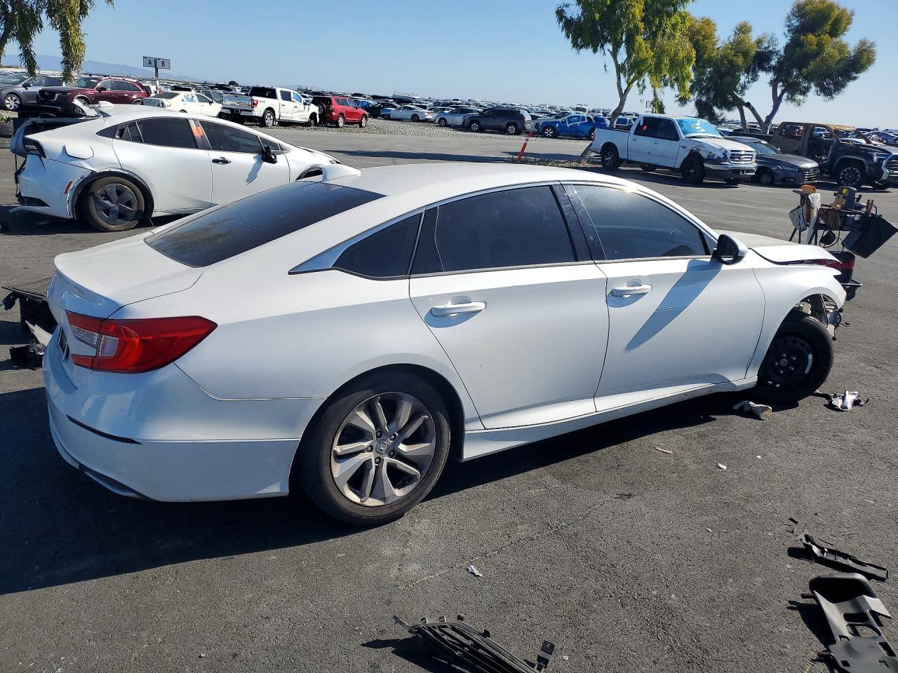 2018 Honda Accord Lx - Image 3