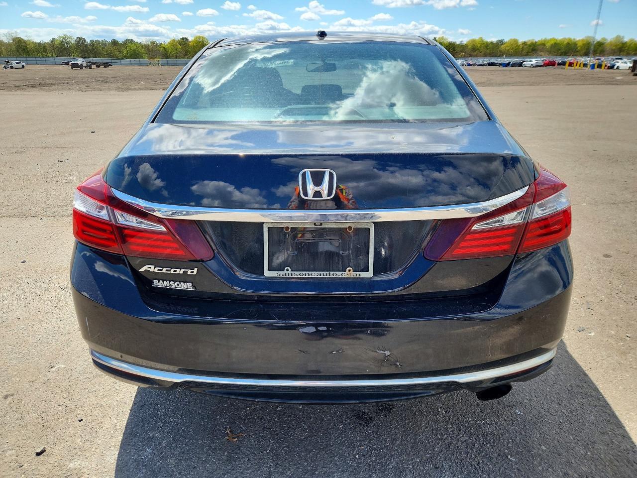 2016 Honda Accord - Image 6