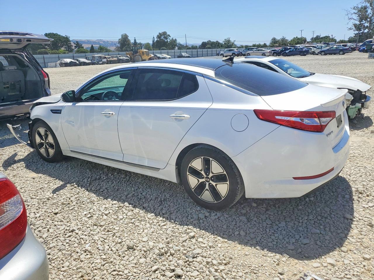 2012 Kia Optima Hybrid - Фото 2