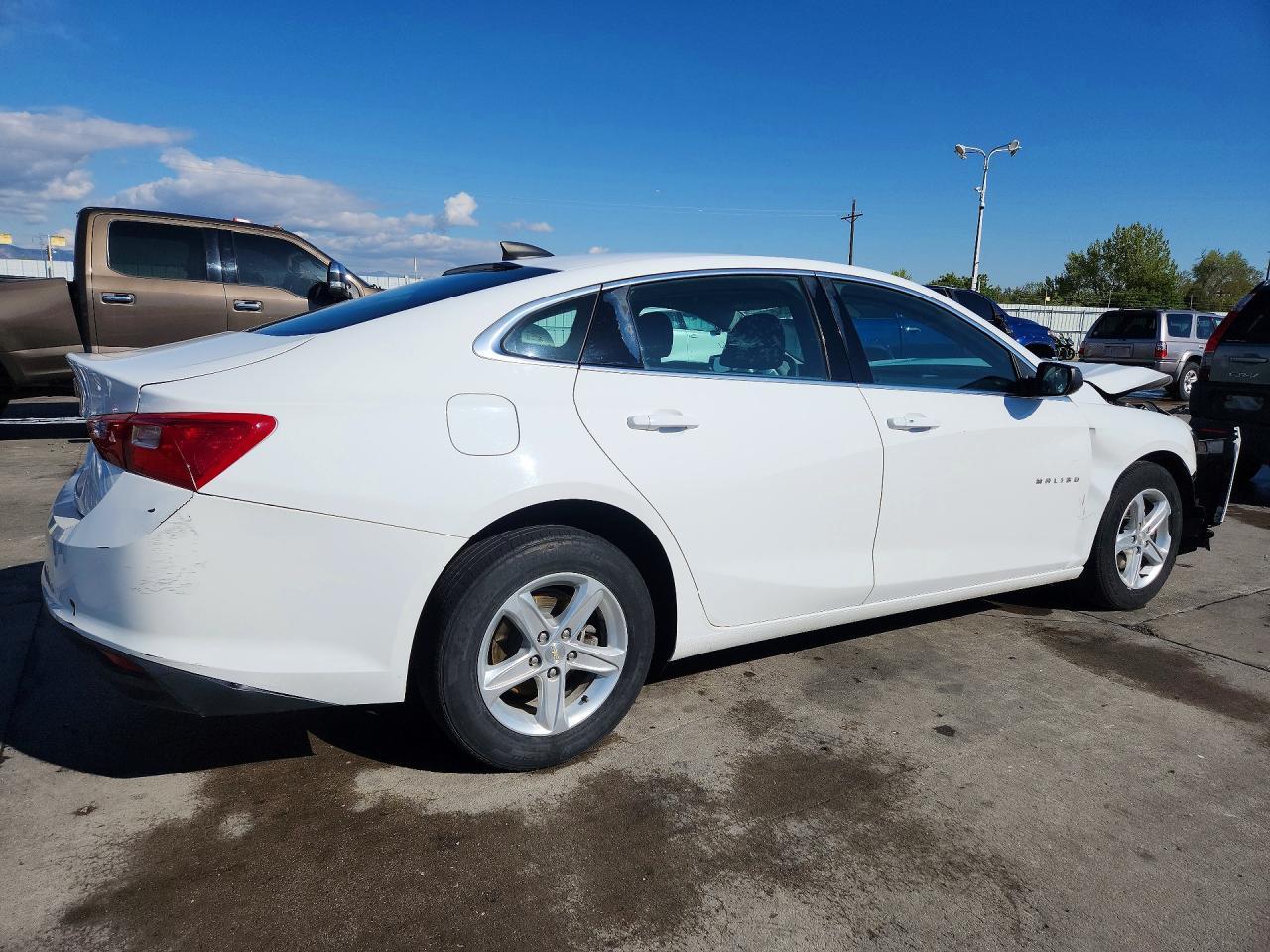 2020 Chevrolet Malibu Ls - Фото 3