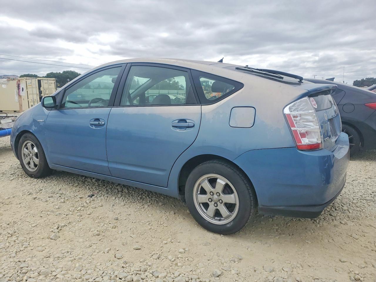 2006 Toyota Prius Base - Фото 2