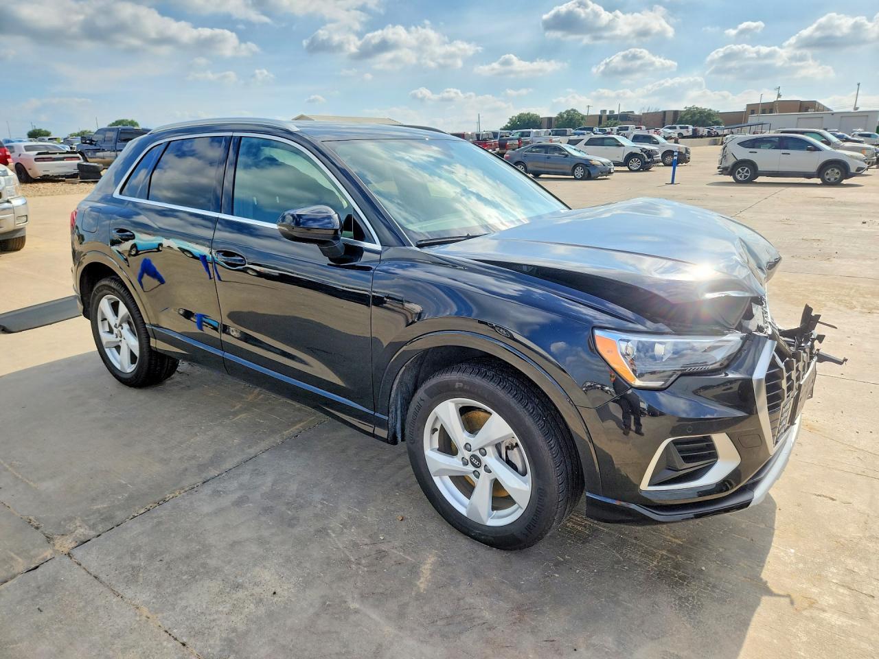 2022 Audi Q3 Premium 40 - Фото 4