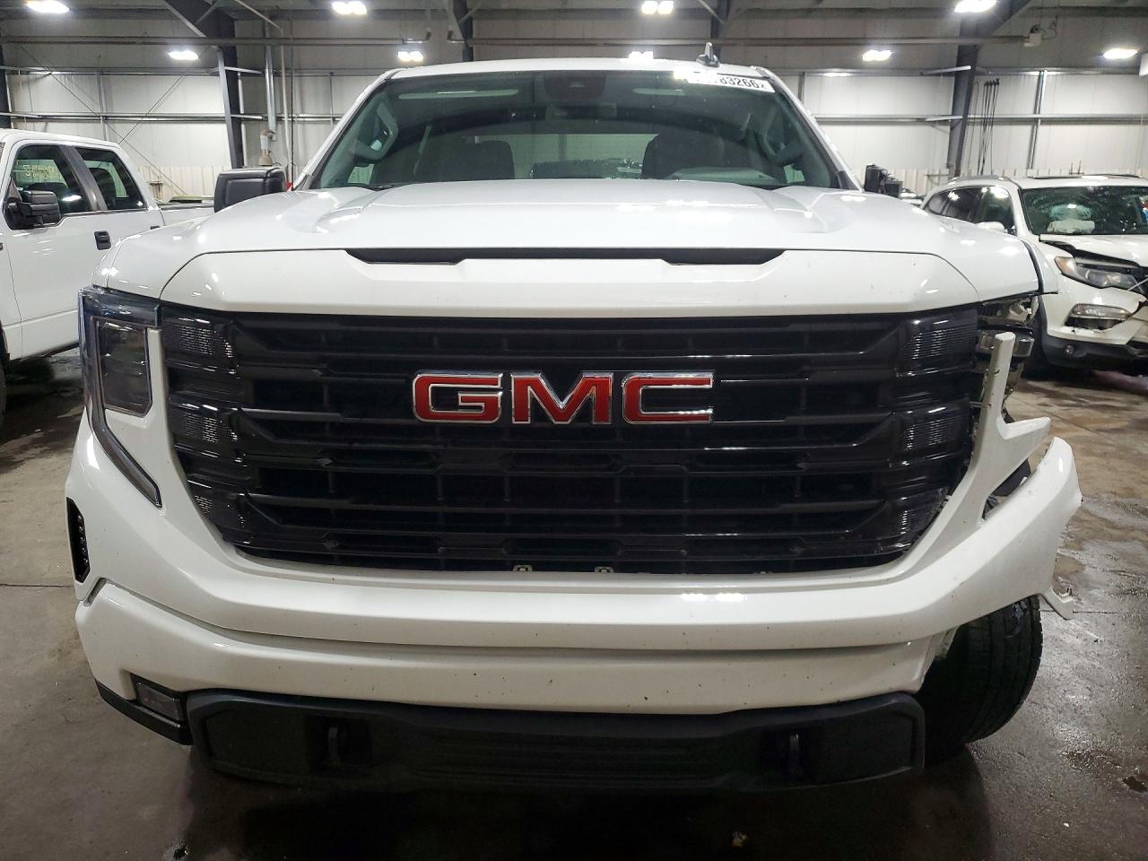 2022 GMC Sierra K1500 Elevation - Фото 5