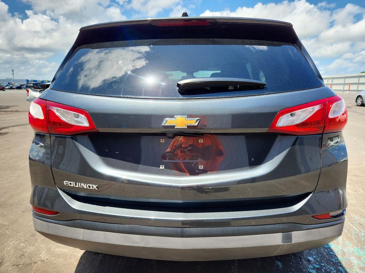 2020 Chevrolet Equinox Ls - Фото 6