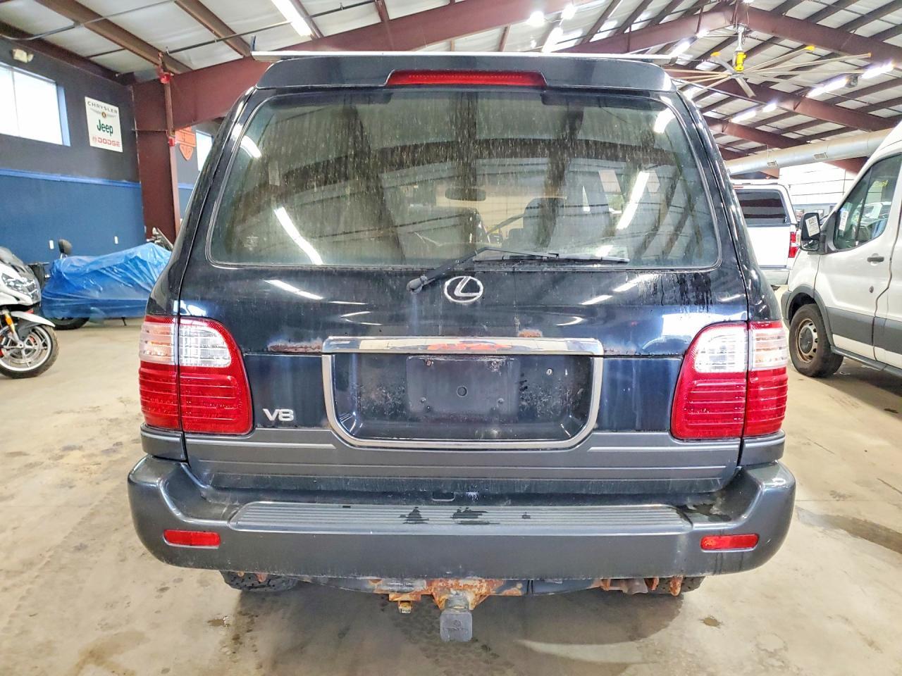 2002 Lexus Lx 470 - Image 6