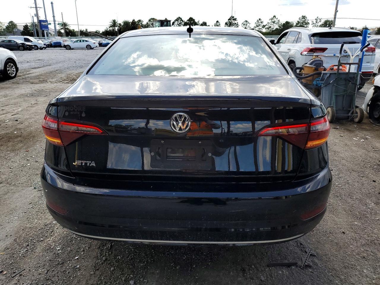 2019 Volkswagen Jetta S - Фото 6