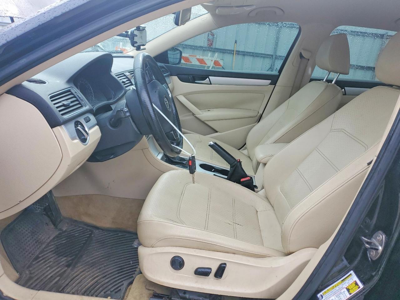 2013 Volkswagen Passat Se - Фото 7