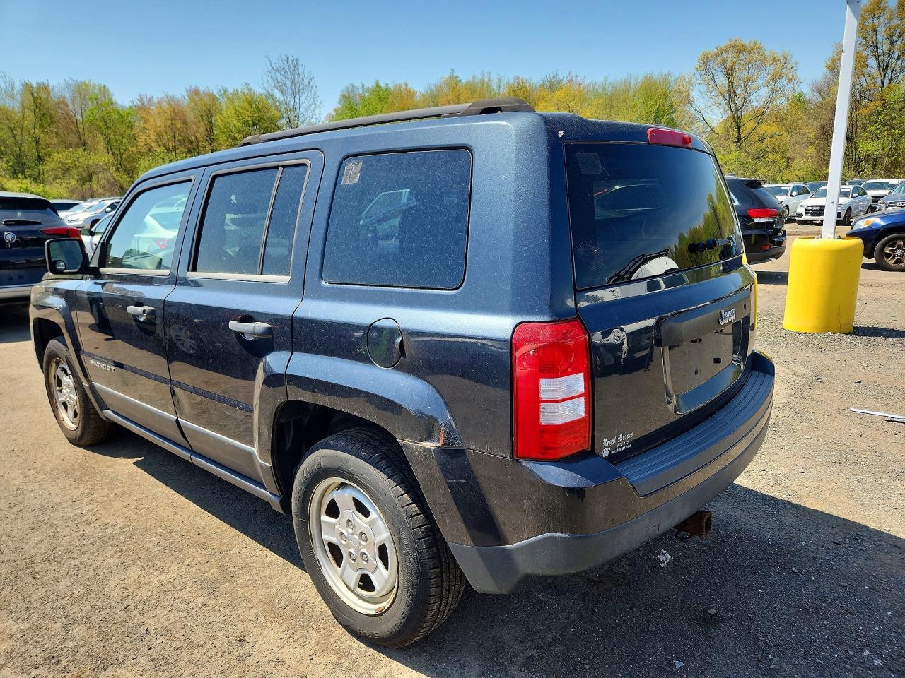 2014 Jeep Patriot Sport - Image 2