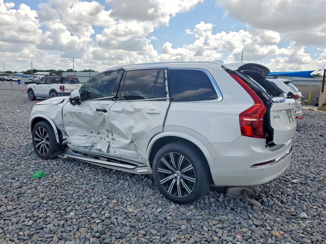 2024 Volvo Xc90 Plus - Фото 2