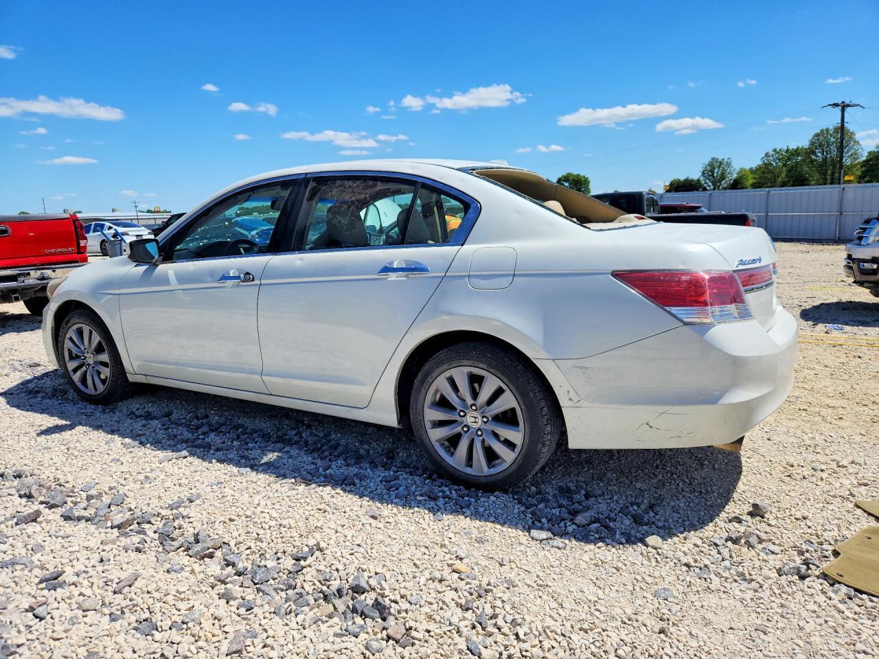 2011 Honda Accord Exl - Image 2