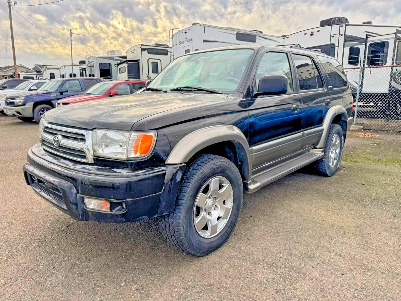1999 Toyota 4Runner Limited - Image 2