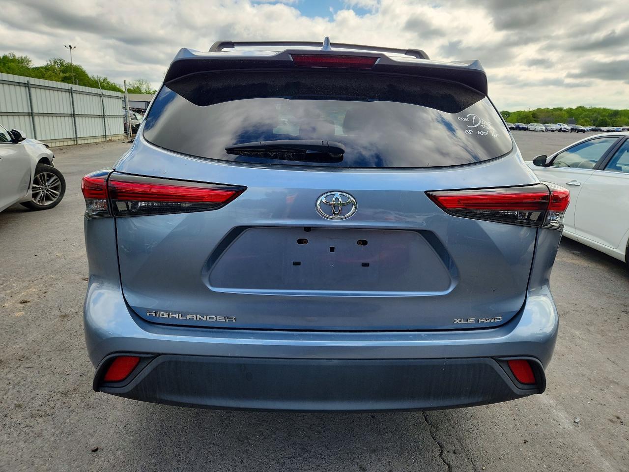 2021 Toyota Highlander Xle - Фото 6