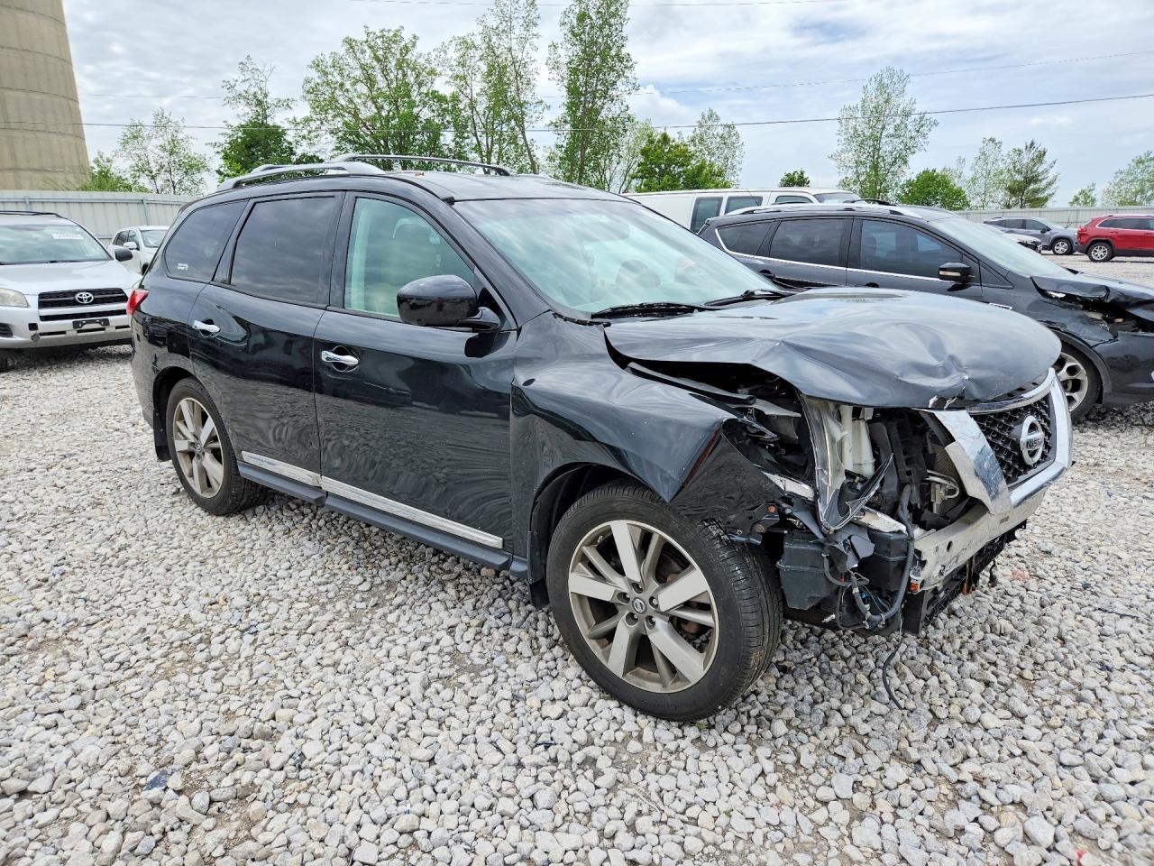 2014 Nissan Pathfinder Platinum - Image 4
