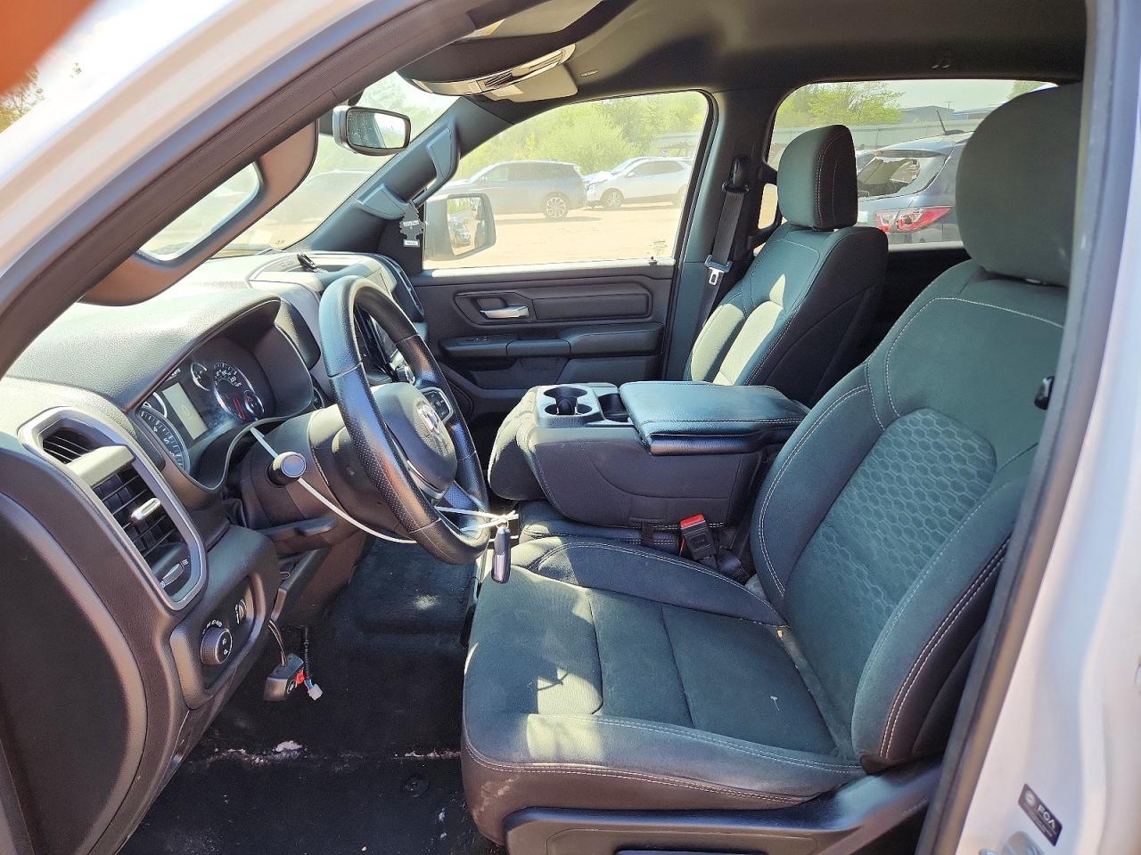 2025 Ram 1500 Tradesman - Фото 7