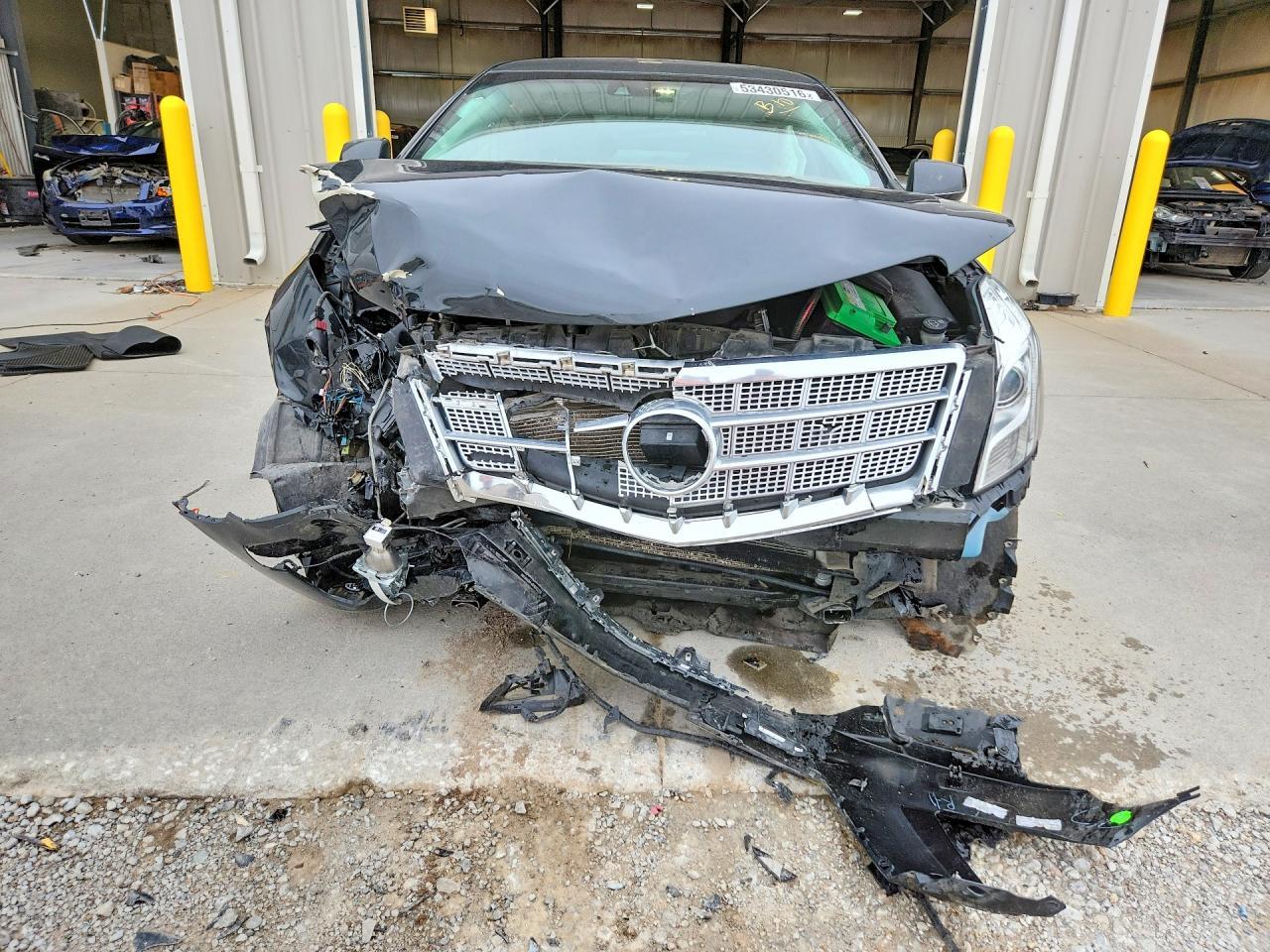 2013 Cadillac Xts Platinum - Image 5