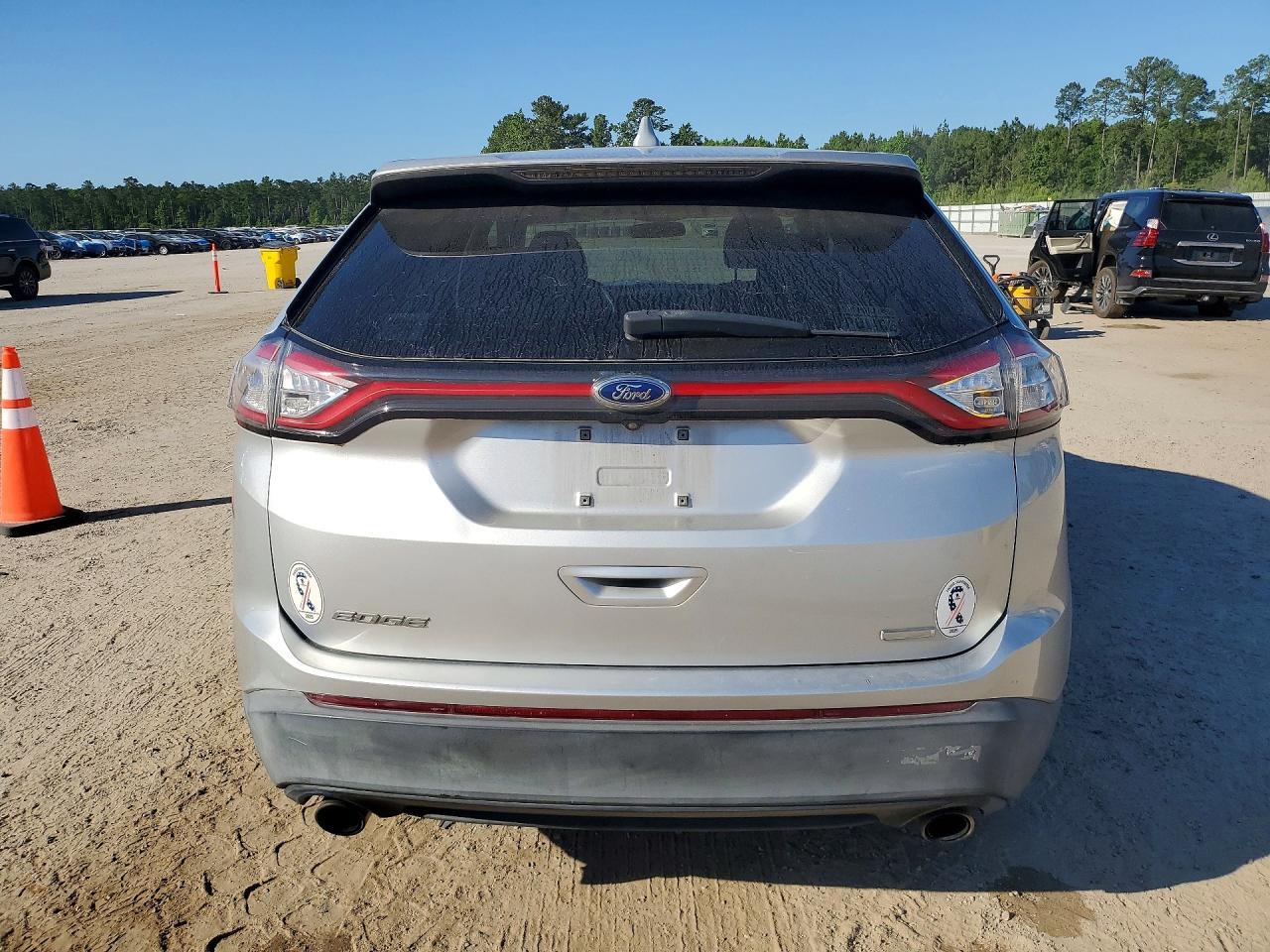 2018 Ford Edge Se - Фото 6