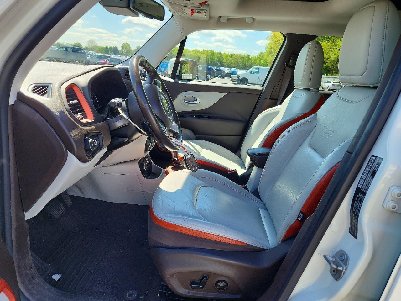 2016 Jeep Renegade Limited - Image 7