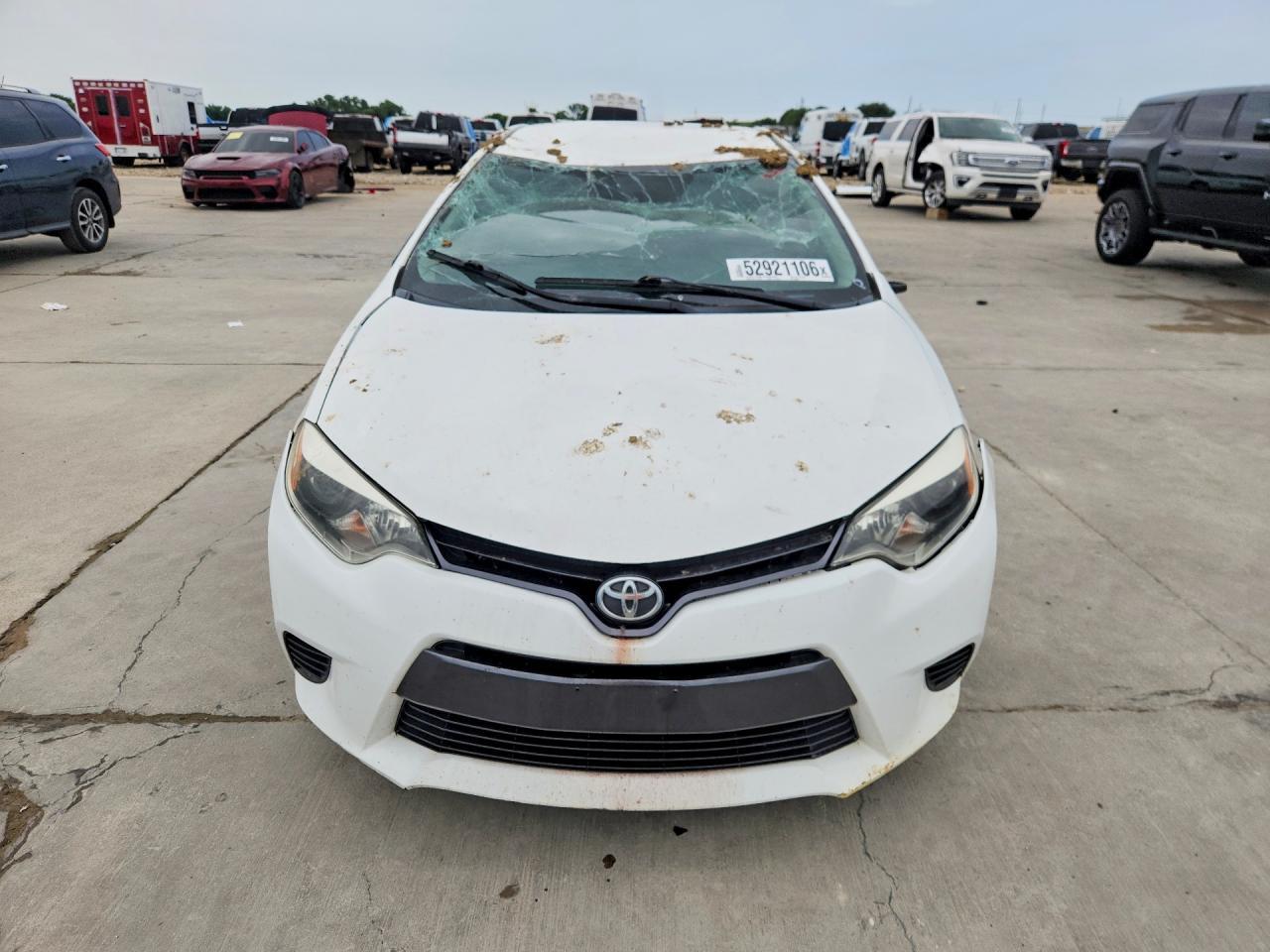 2016 Toyota Corolla Le - Image 5