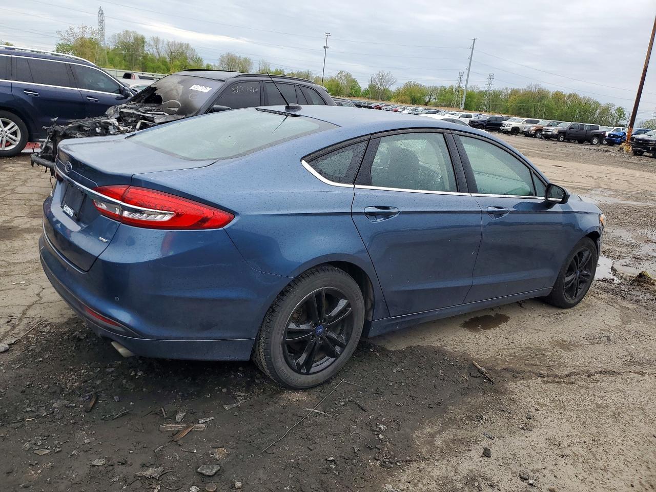 2018 Ford Fusion Se - Фото 3