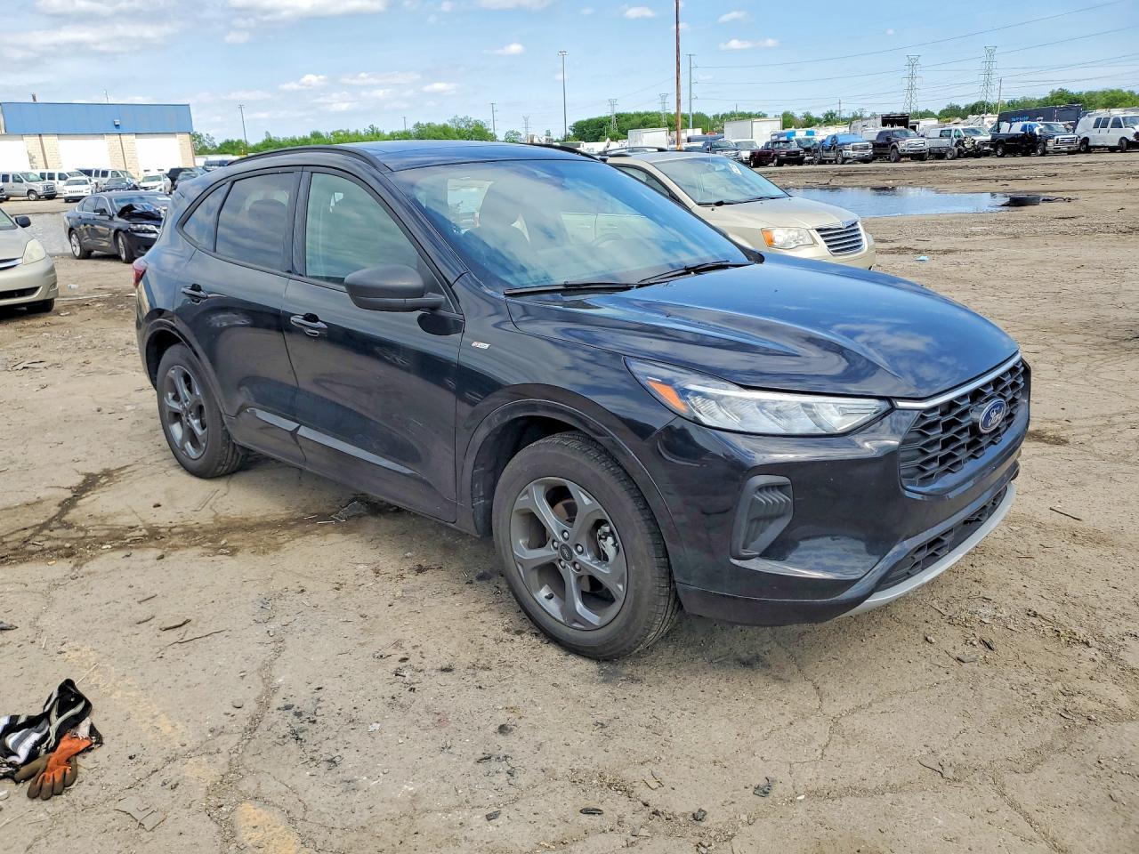 2024 Ford Escape St Line - Image 4