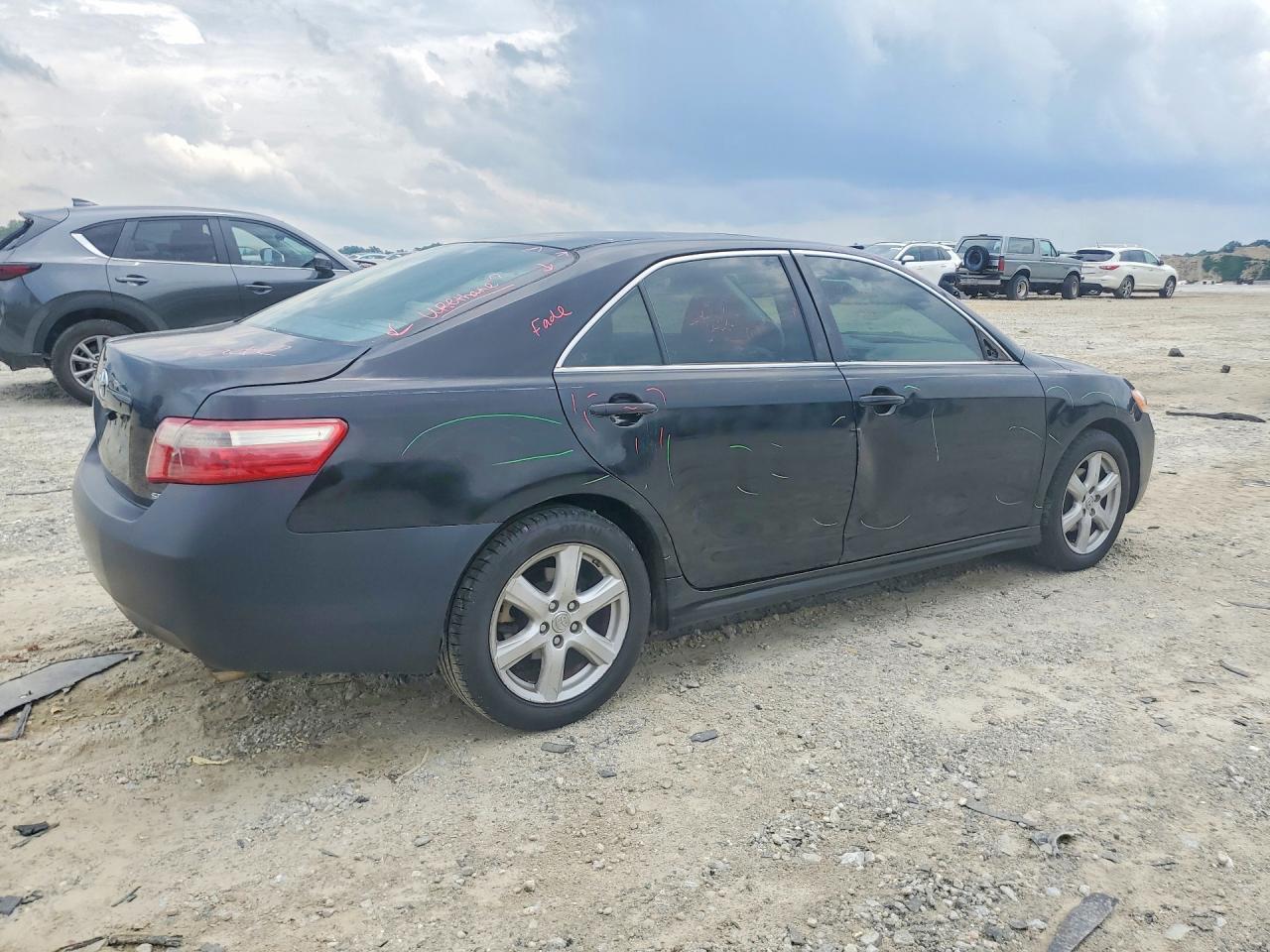 2007 Toyota Camry Se - Фото 3