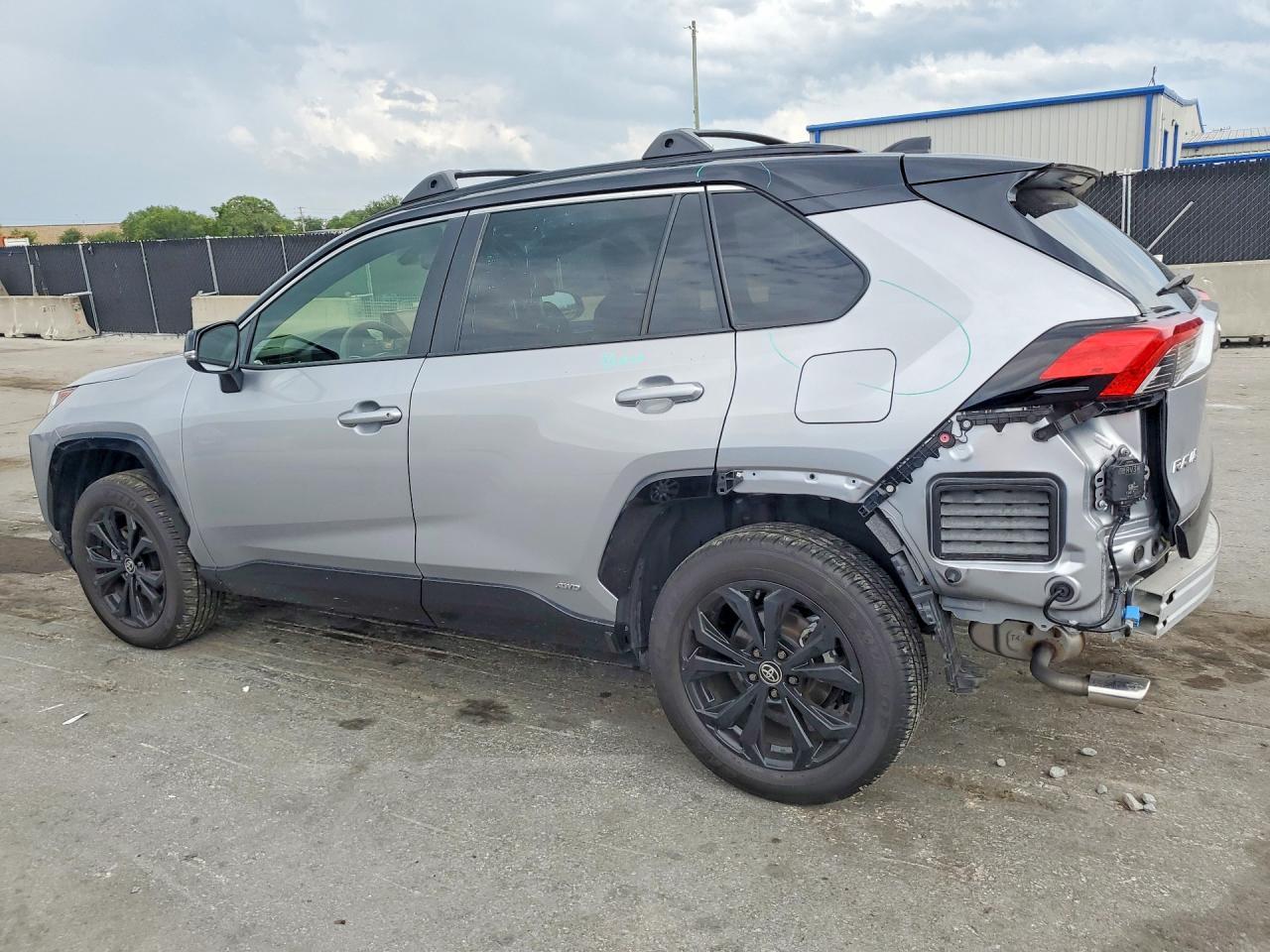 2025 Toyota Rav4 Xse - Фото 2