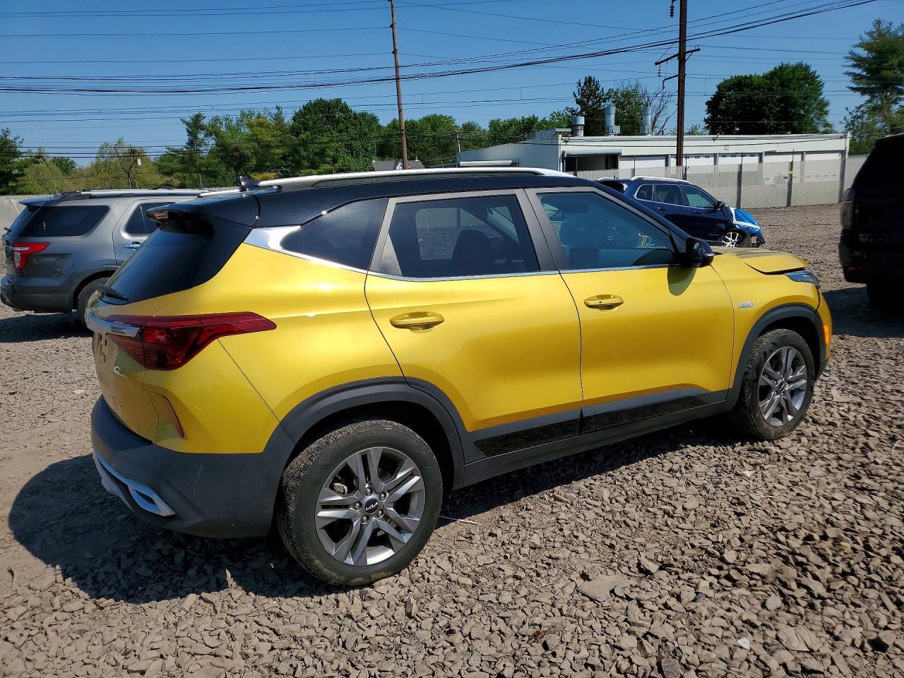 2022 Kia Seltos S - Image 3