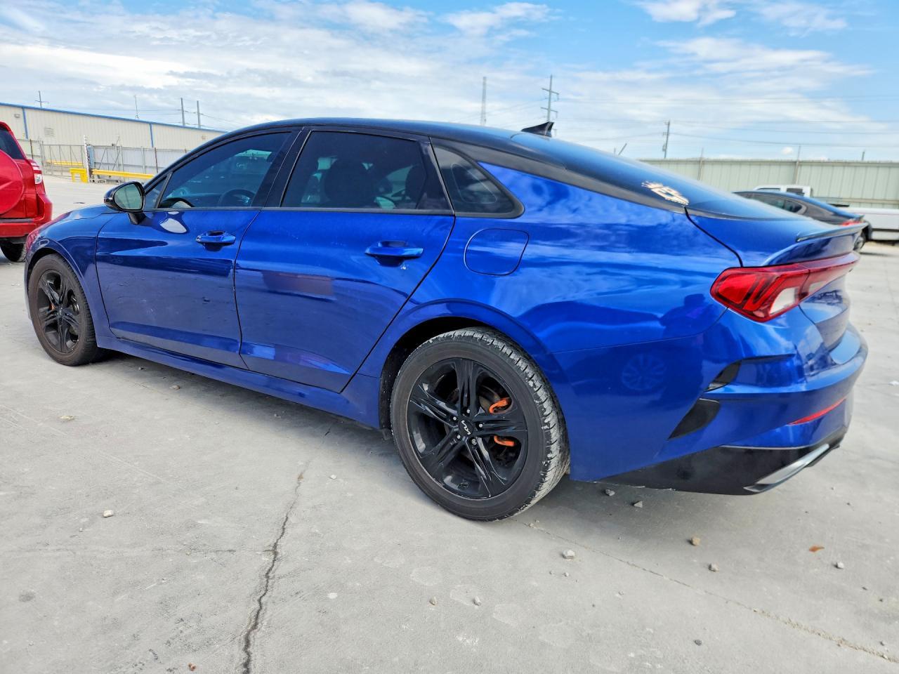 2023 Kia K5 Gt Line - Фото 2