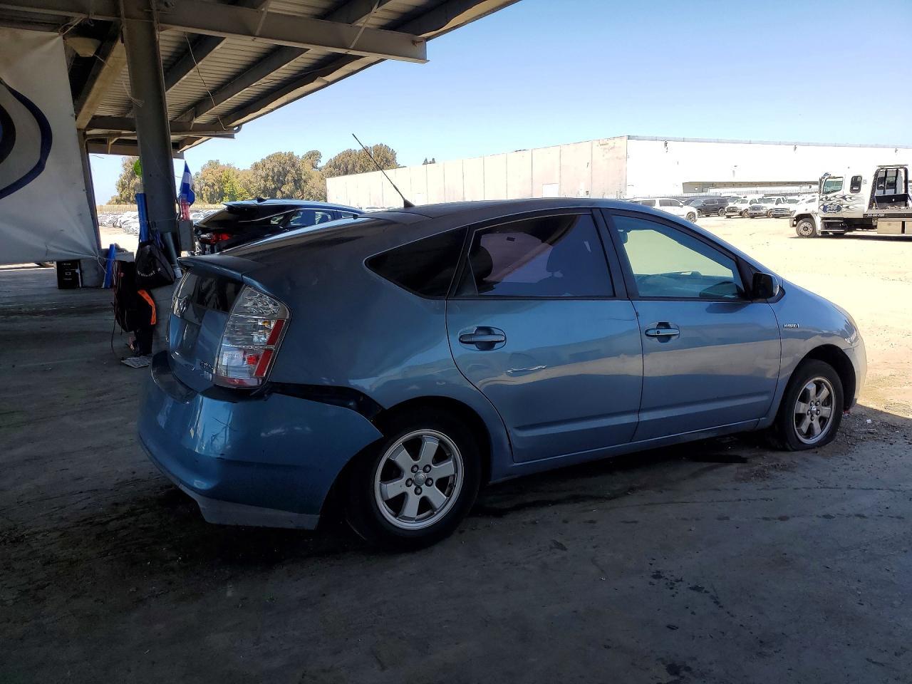 2009 Toyota Prius - Фото 3