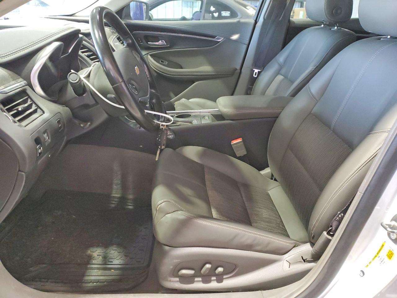 2017 Chevrolet Impala Lt - Image 7