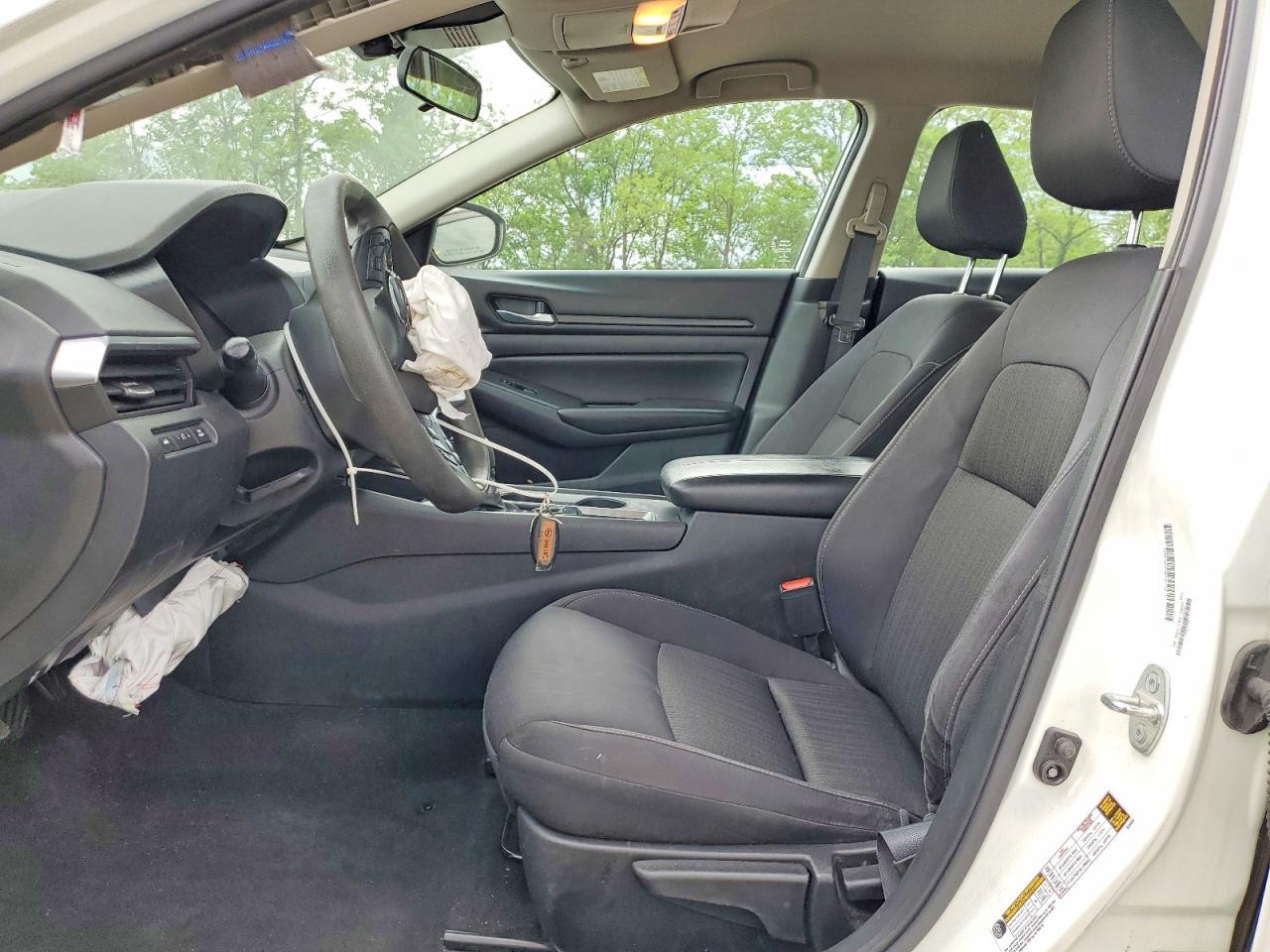 2021 Nissan Altima S - Image 7