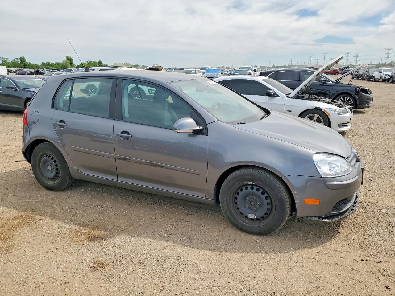 2008 Volkswagen Rabbit - Image 4