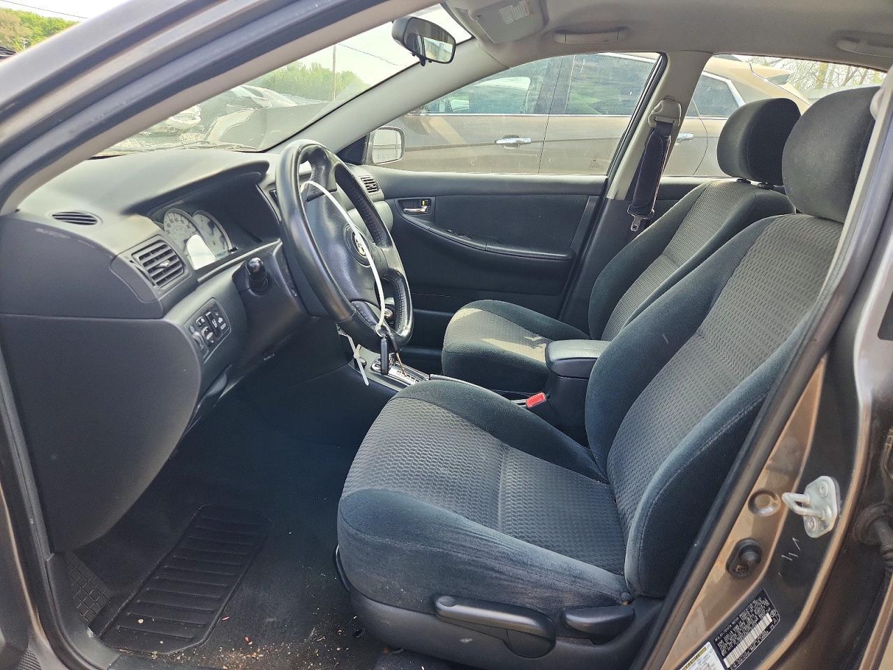 2006 Toyota Corolla S - Image 7