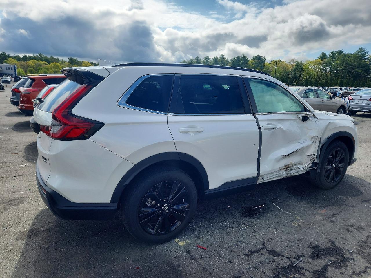 2023 Honda Cr-V Sport Touring - Image 3