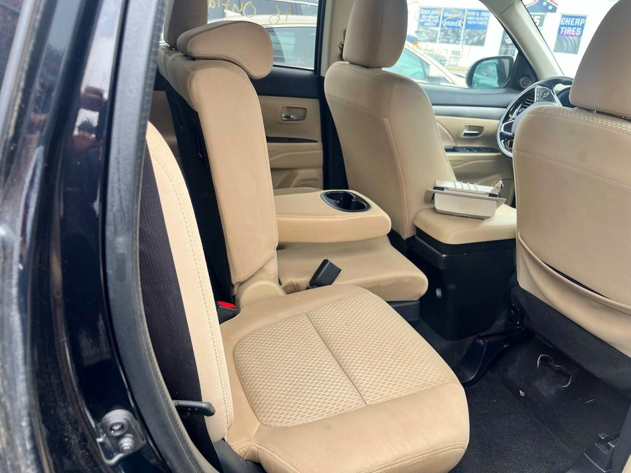 2016 Mitsubishi Outlander Se - Фото 6