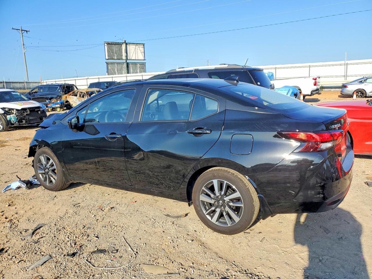 2025 Nissan Versa Sv - Фото 2