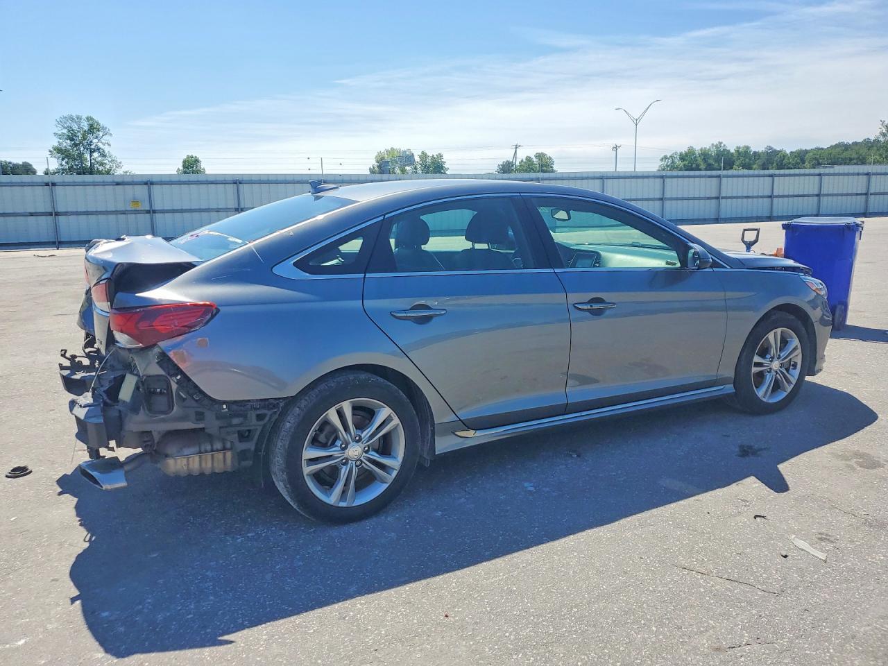 2018 Hyundai Sonata Sport+ - Фото 3