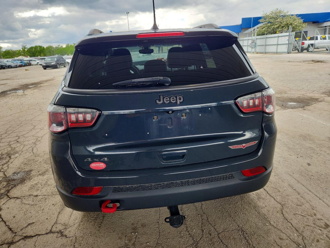 2017 Jeep Compass Trailhawk - Image 6