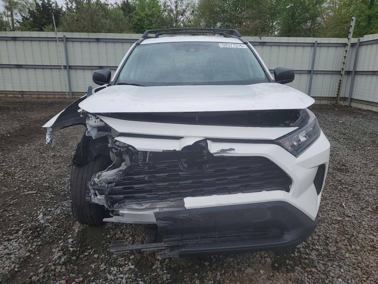 2020 Toyota Rav4 Le - Image 5