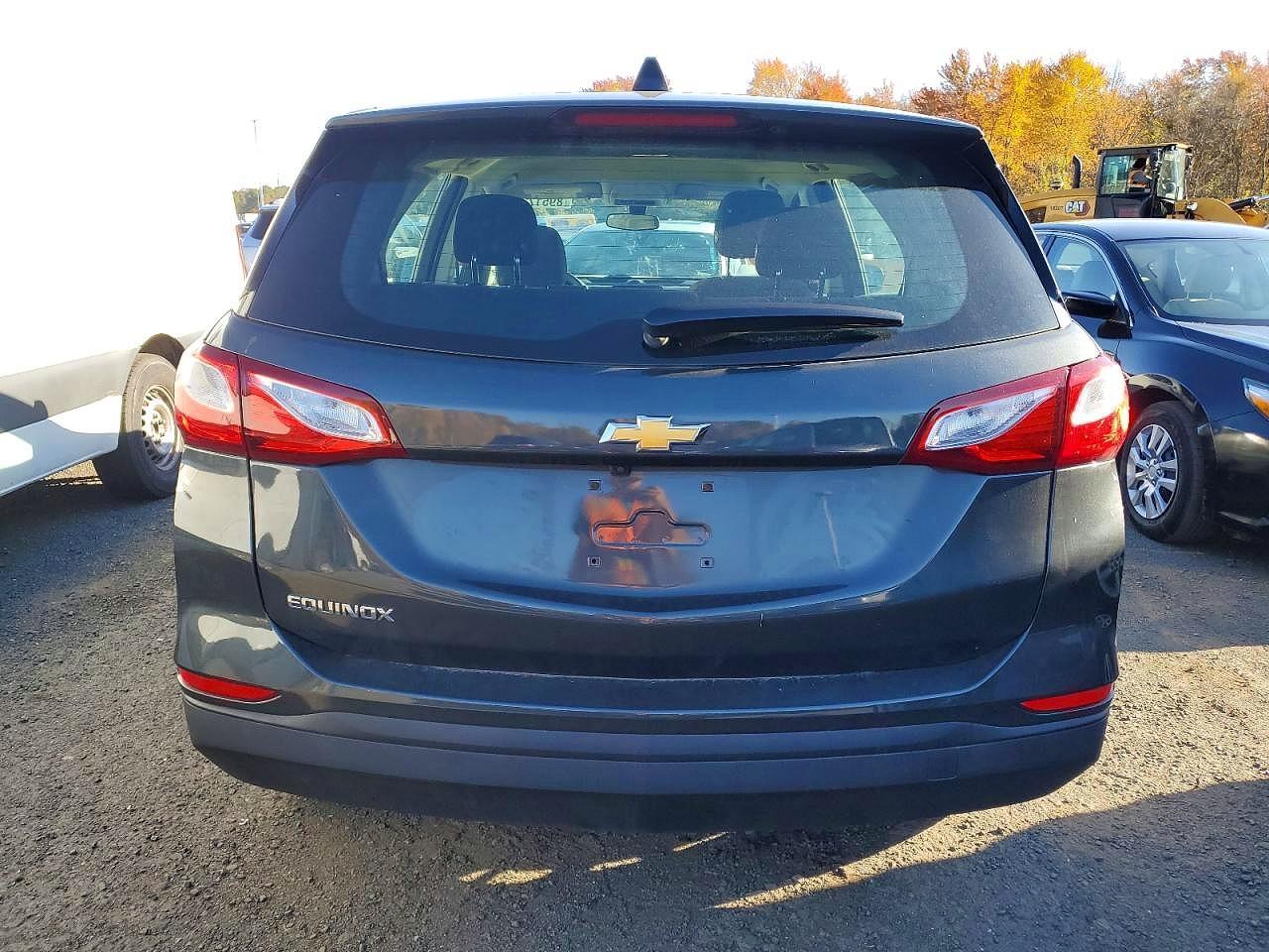 2019 Chevrolet Equinox Ls - Фото 6