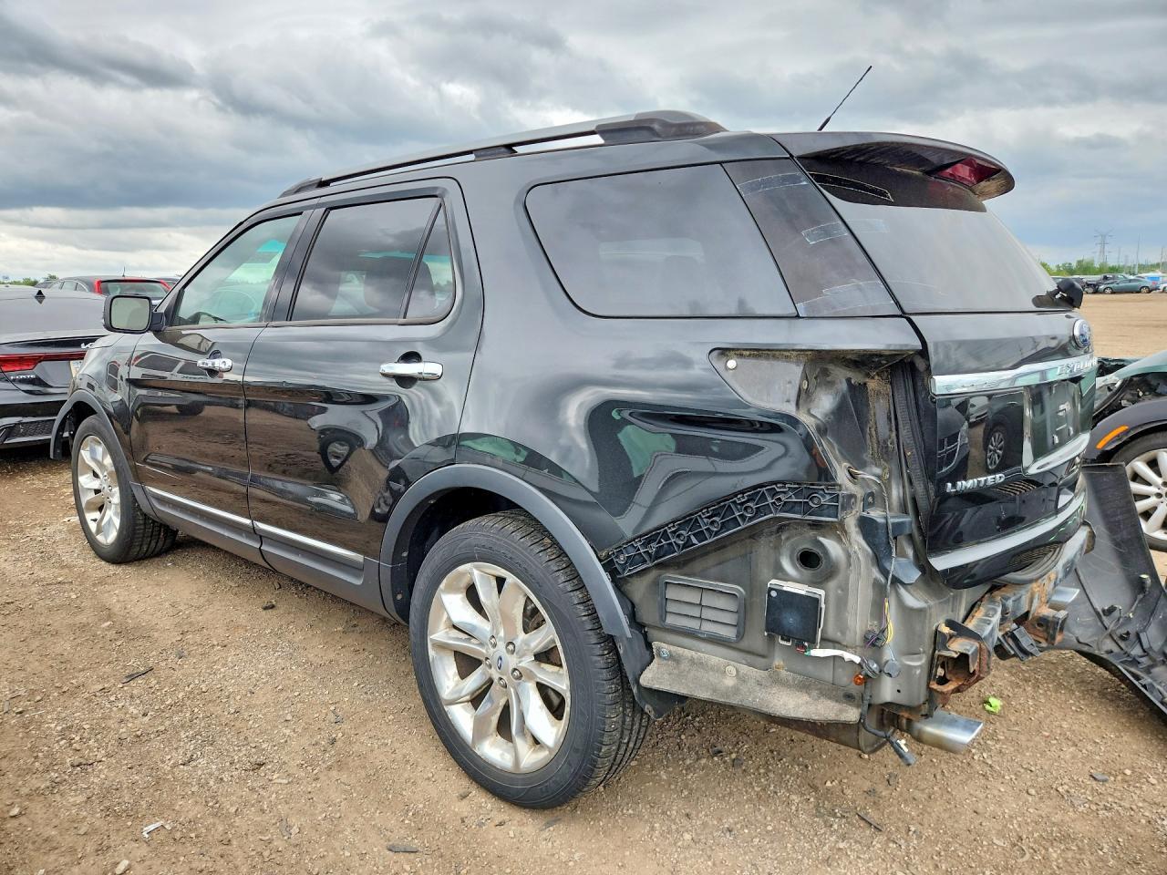 2013 Ford Explorer Limited - Image 2
