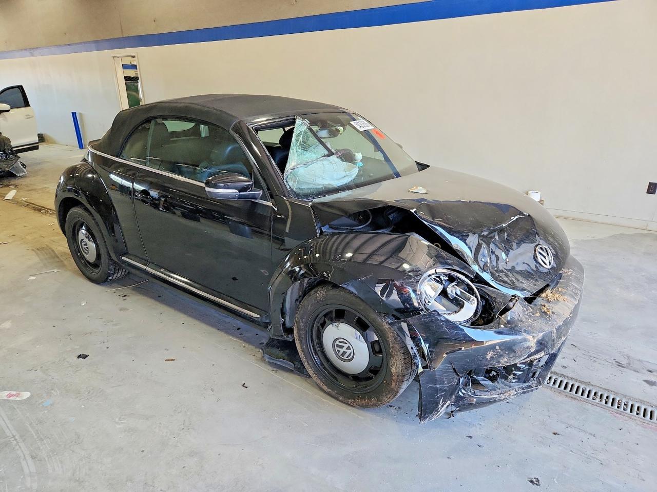 2014 Volkswagen Beetle - Фото 4