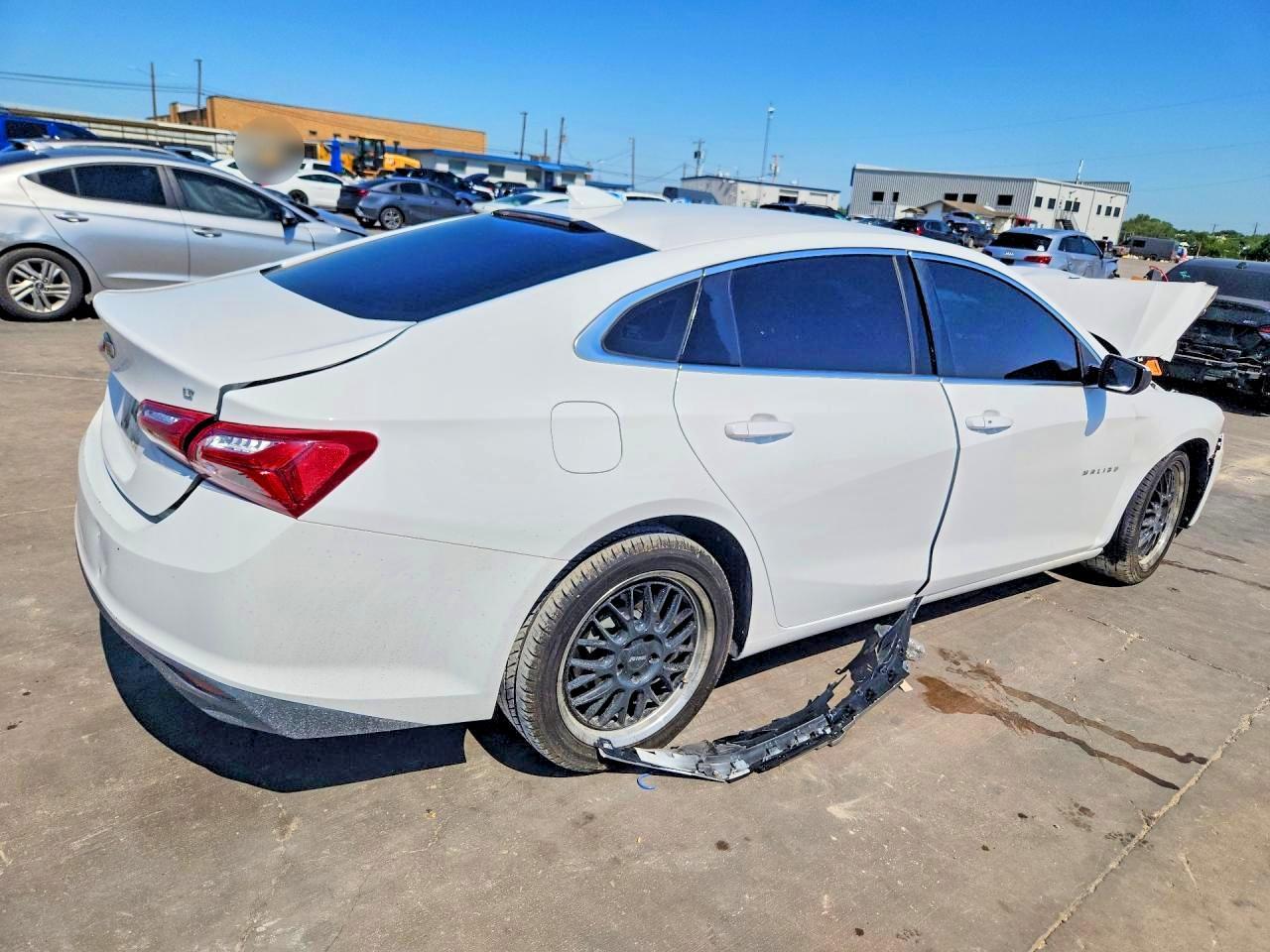 2020 Chevrolet Malibu Lt - Фото 3