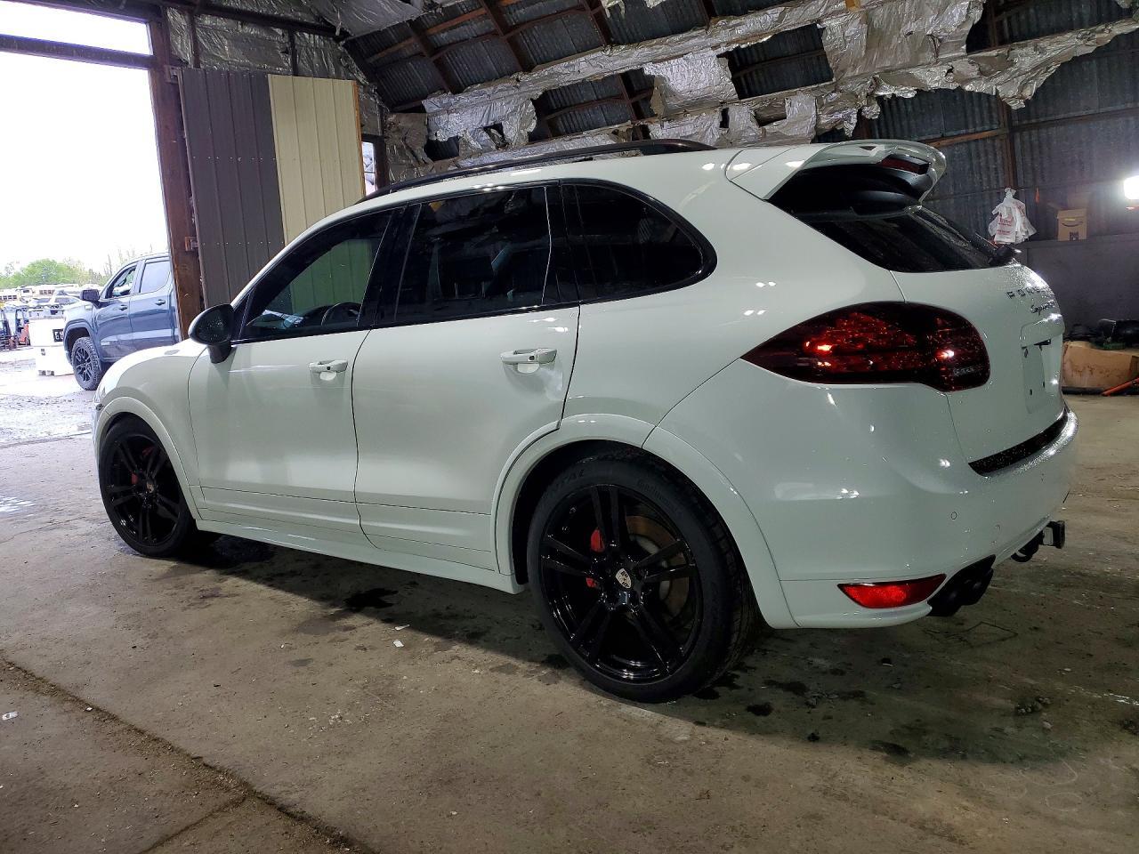 2013 Porsche Cayenne Gts - Image 2