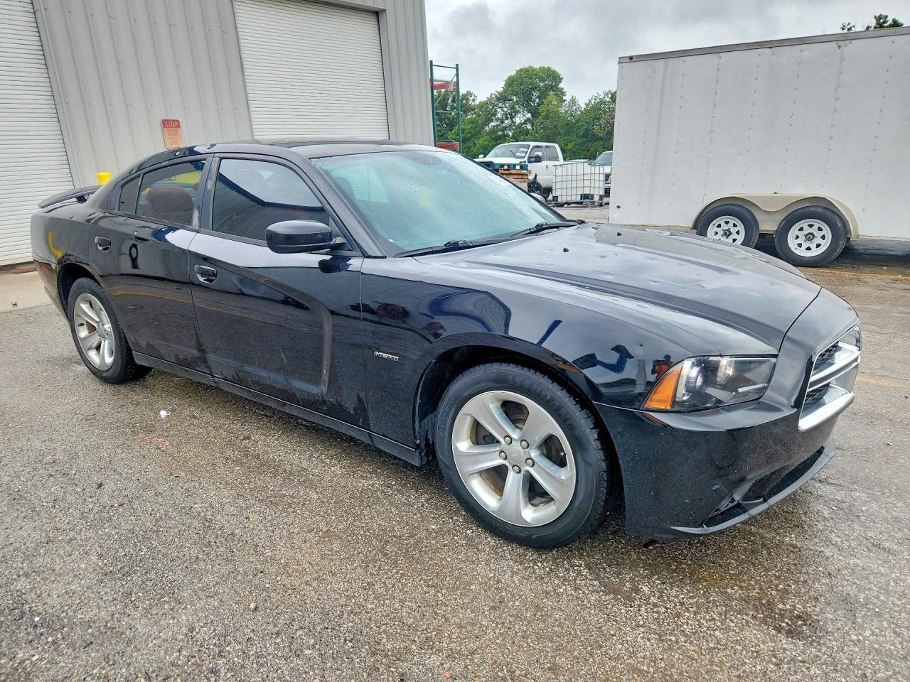 2013 Dodge Charger R - Фото 4