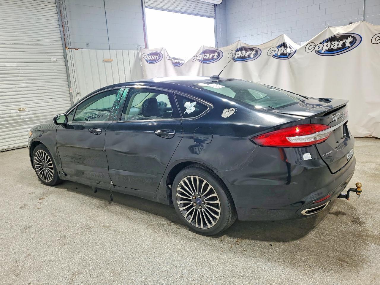 2017 Ford Fusion - Фото 2