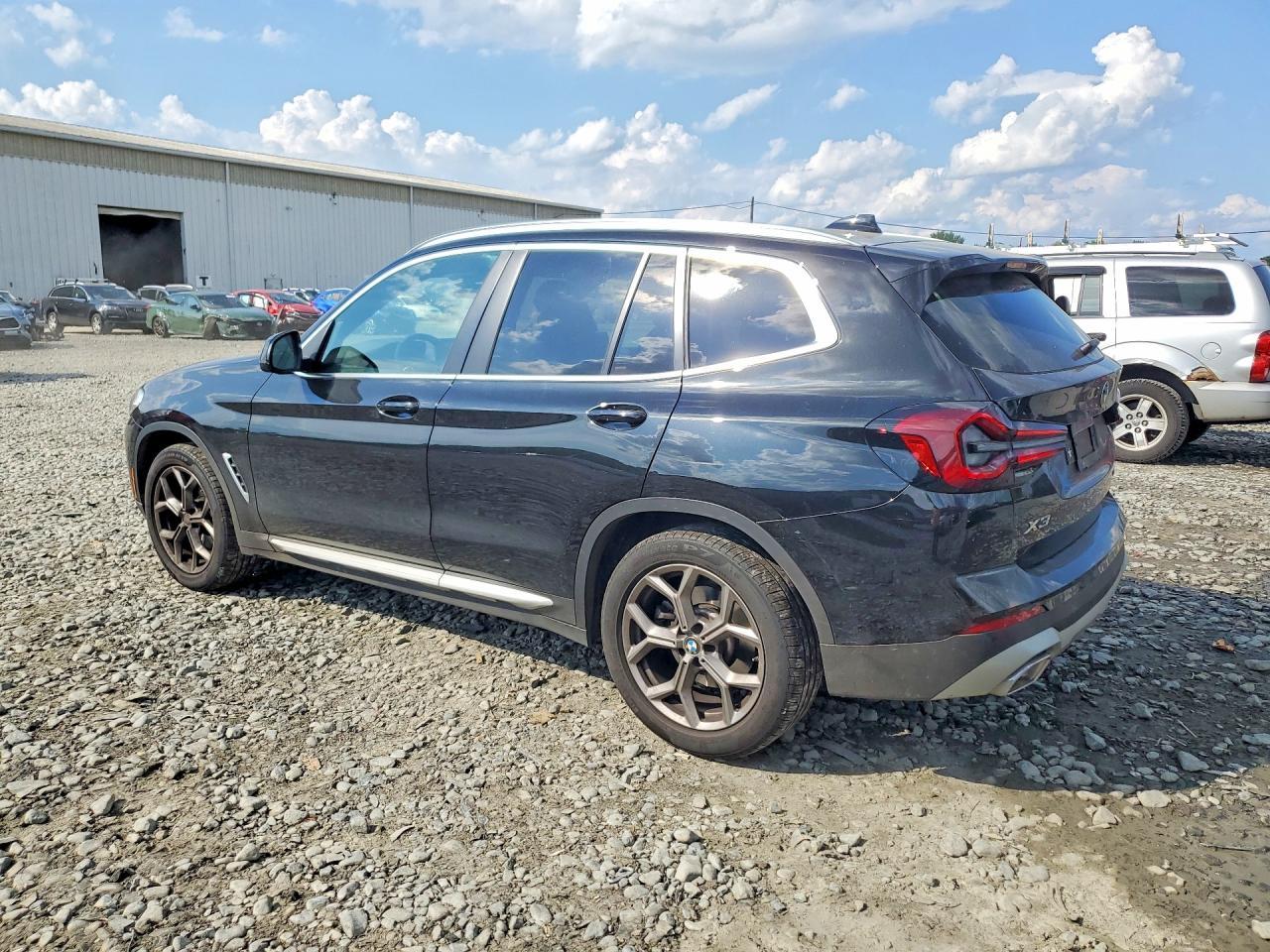 2022 BMW X3 xDrive30I - Фото 2