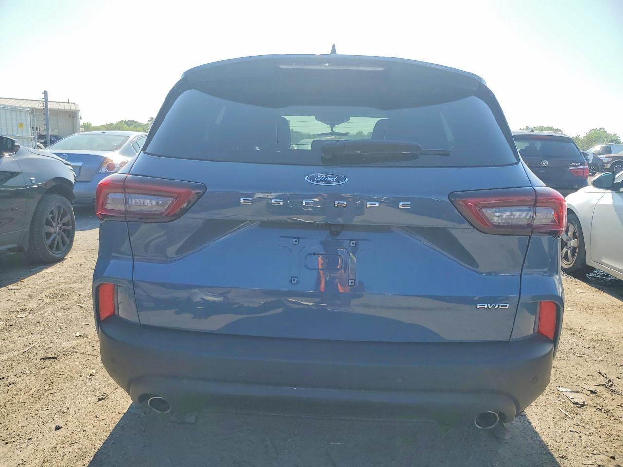 2025 Ford Escape St Line - Фото 6