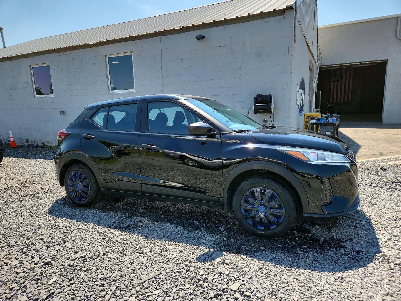2023 Nissan Kicks S - Фото 4